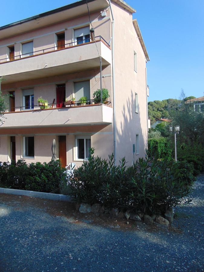 Appartamento Il Geranio Quercianella Exterior photo
